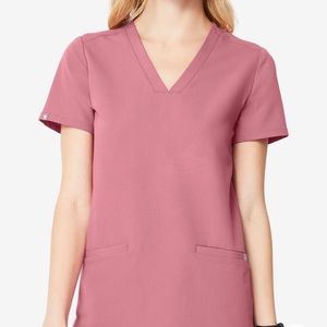 Women’s Figs Casma 3 pocket scrub top- mauve- Sz M
